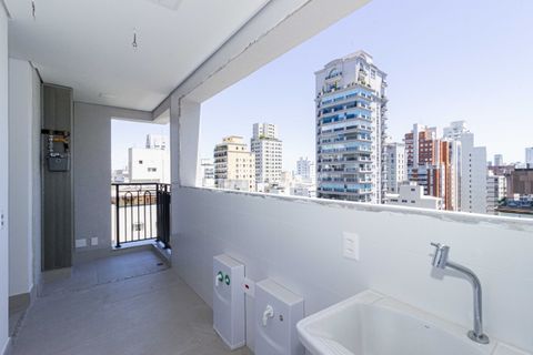 Image 50 - 935492