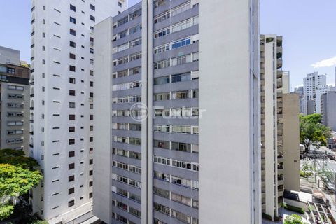 Image 34 - 935522