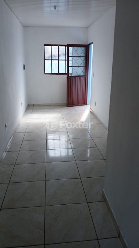 Image 1 - 935537