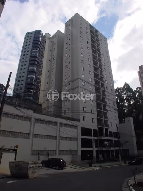 Image 10 - 935711