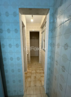 Image 3 - 935805