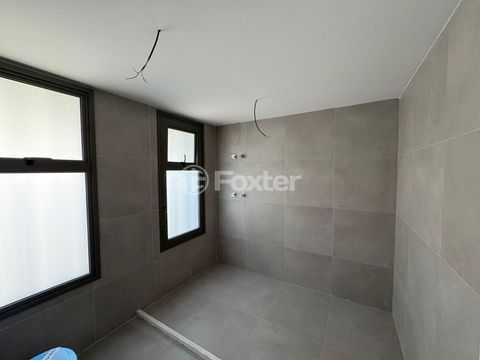 Image 4 - 936261