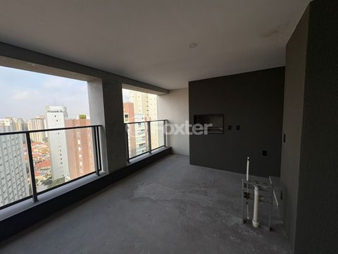Image 5 - 936261