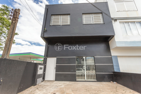 Image 30 - 936383