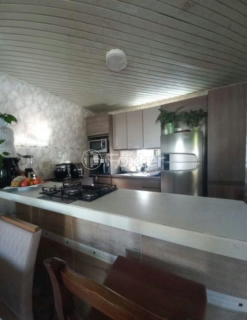 Image 3 - 936648