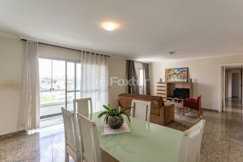 Image 3 - 936960