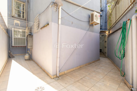 Image 33 - 937049