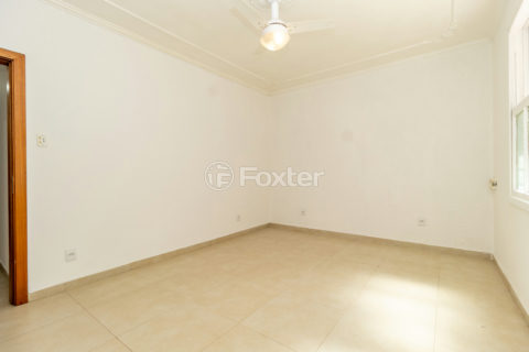 Image 20 - 937049