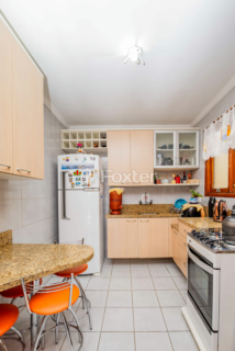 Image 37 - 938563