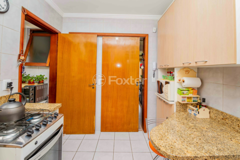 Image 39 - 938563