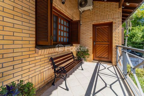 Image 2 - 938632