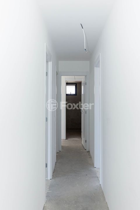 Image 17 - 938660