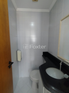 Image 7 - 938721