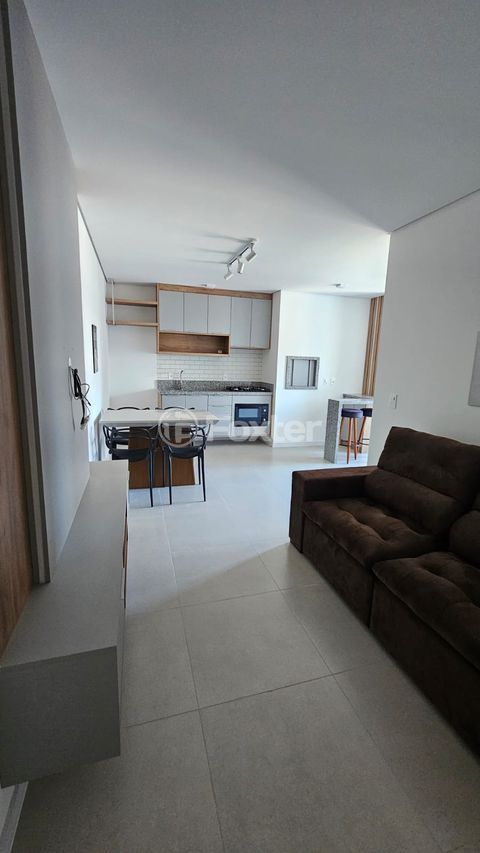 Image 4 - 938917