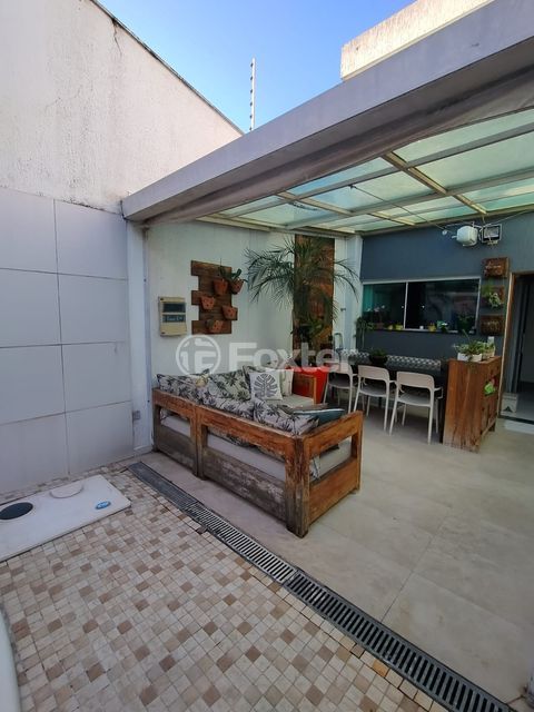 Image 35 - 938937