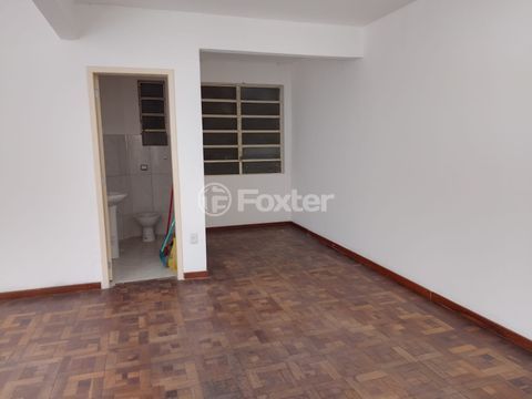 Image 7 - 938942
