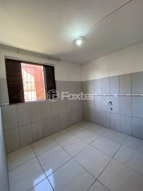 Image 2 - 939381