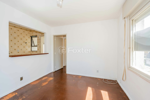 Image 3 - 939436