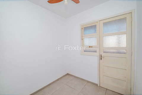 Image 30 - 939522