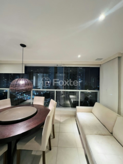 Image 3 - 939726