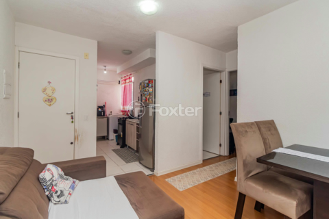 Image 4 - 940295
