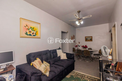 Image 3 - 940740