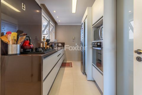 Image 24 - 941116