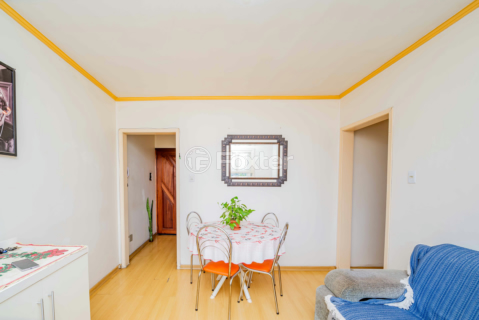 Image 4 - 941776
