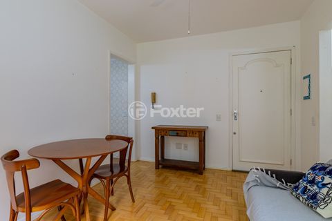 Image 3 - 941825