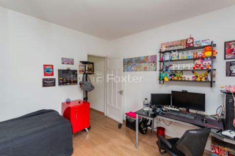 Image 30 - 941856