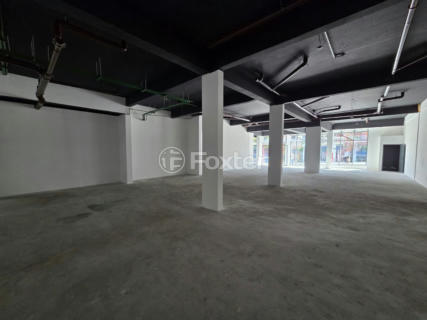 Image 8 - 942238