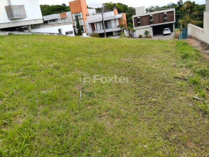 Image 5 - 942475