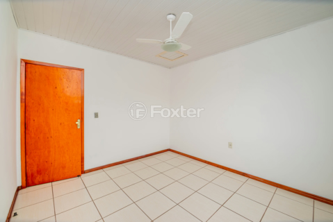Image 37 - 942515