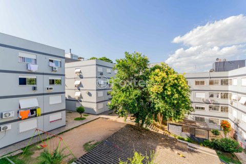 Image 3 - 942861