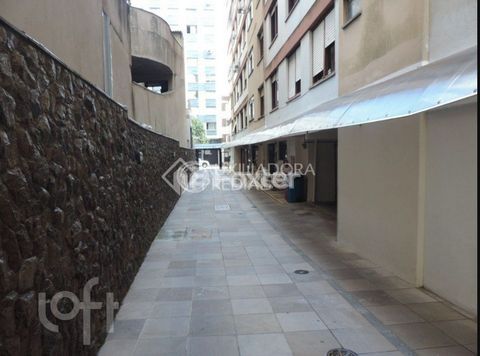 Image 5 - 943775
