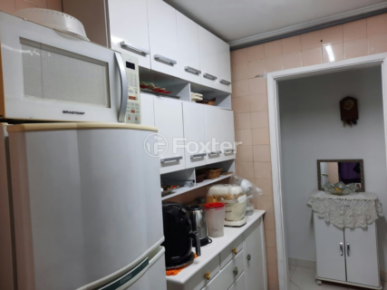 Image 8 - 944088