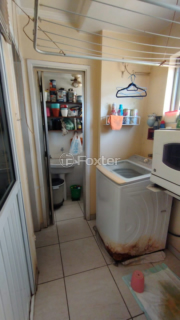 Image 2 - 944104