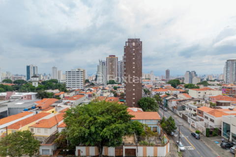 Image 2 - 944768