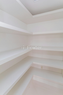 Image 26 - 945280