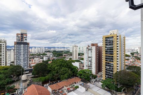 Image 5 - 945284