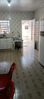 Image 4 - 945907