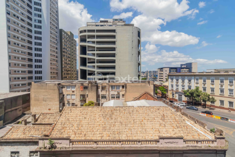 Image 3 - 946095