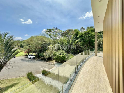 Image 39 - 946262