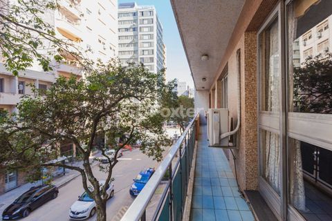 Image 3 - 946413