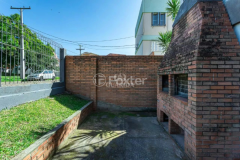 Image 16 - 946747