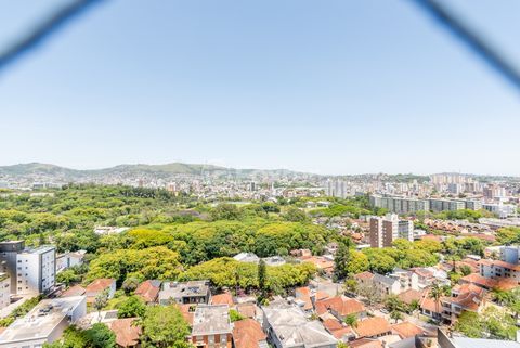 Image 10 - 947658