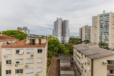 Image 9 - 948142