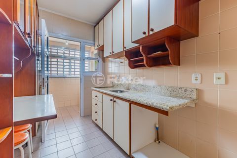 Image 18 - 948142