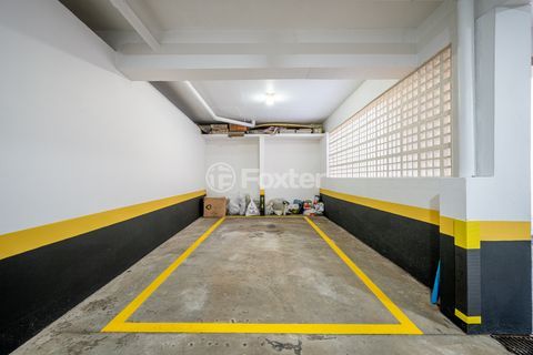 Image 32 - 948581