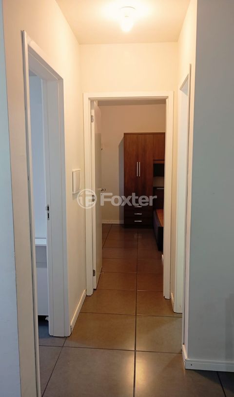 Image 7 - 948862